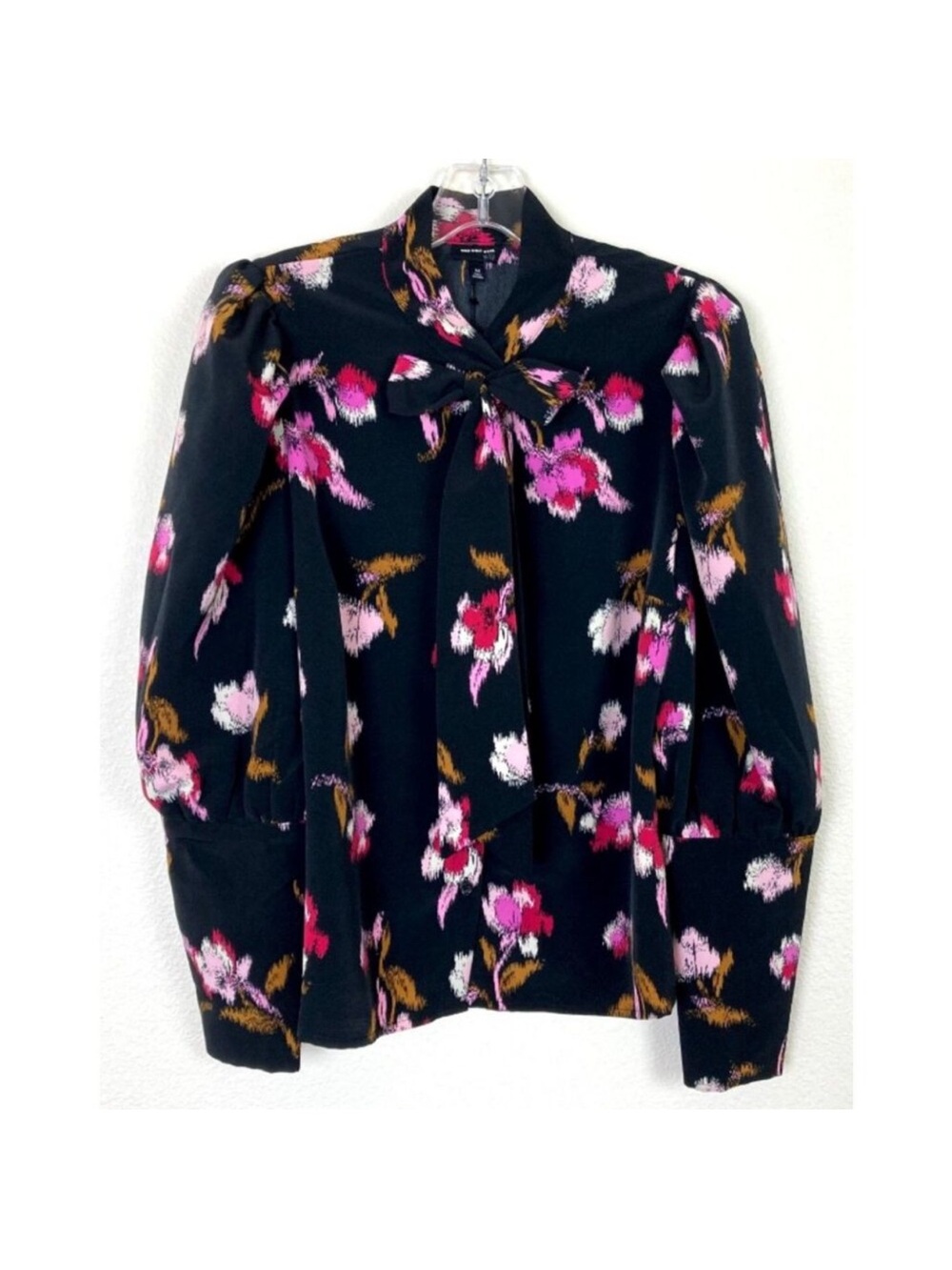 Who What Wear Black Floral Tie-Neck Blouse